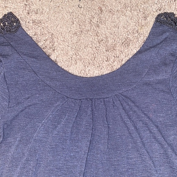 Teenbell Women’s Lace Back Tunic Top Size Medium Purple Scoop Neck Short Sleeve - Picture 3 of 11